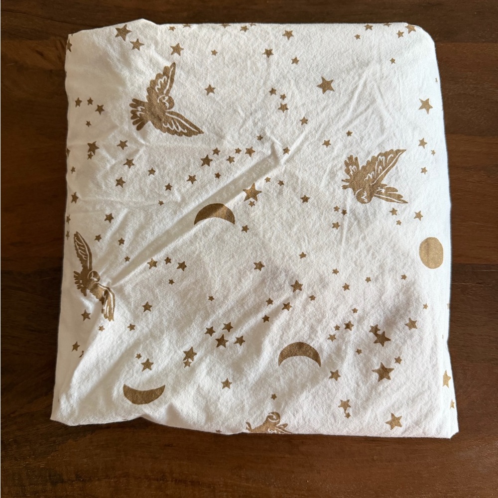 HARRY POTTER X POTTERT BARN CRIB SHEET